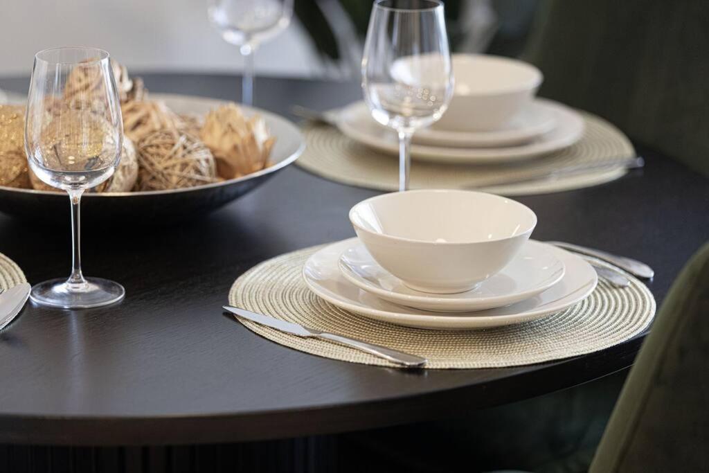 Chic 2 Bed Near Trade Centre With 5 Star Amenities Διαμέρισμα Ντουμπάι Εξωτερικό φωτογραφία