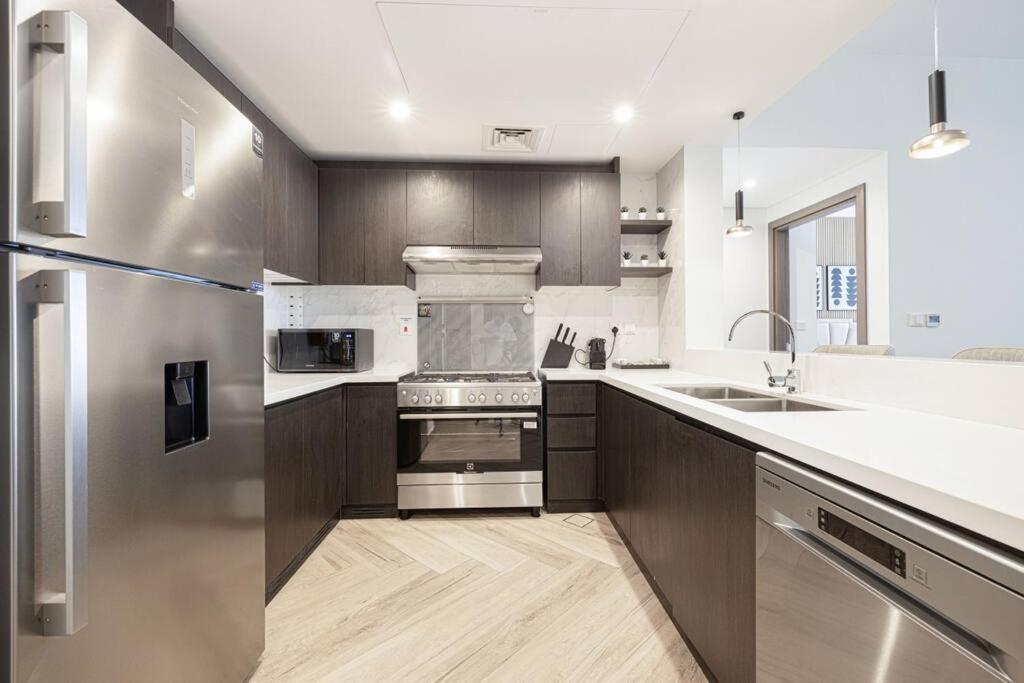 Chic 2 Bed Near Trade Centre With 5 Star Amenities Διαμέρισμα Ντουμπάι Εξωτερικό φωτογραφία