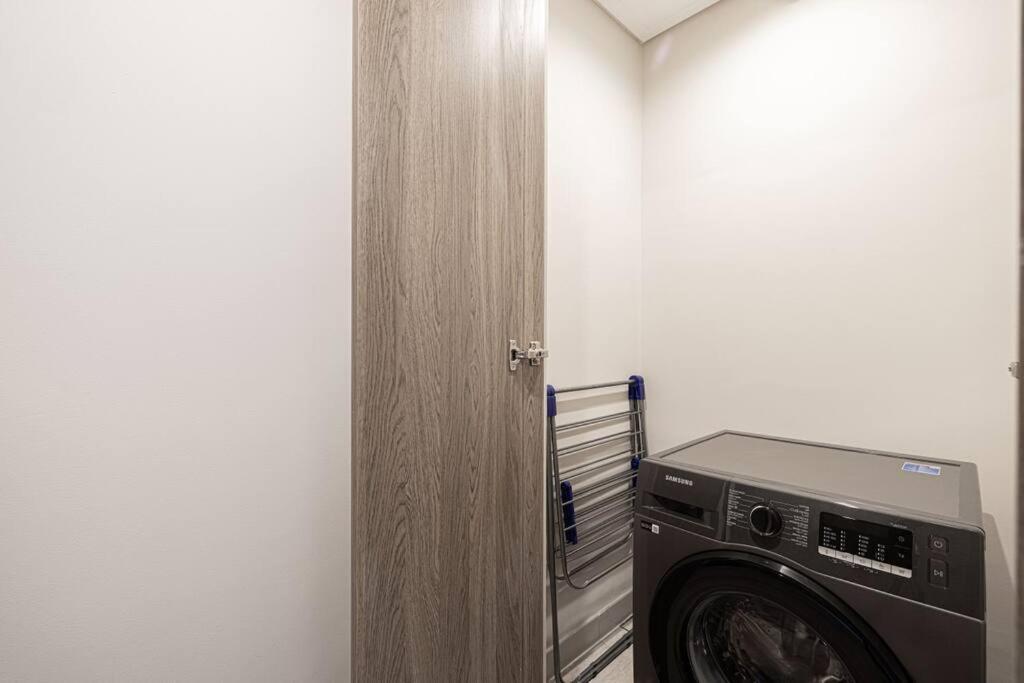 Chic 2 Bed Near Trade Centre With 5 Star Amenities Διαμέρισμα Ντουμπάι Εξωτερικό φωτογραφία
